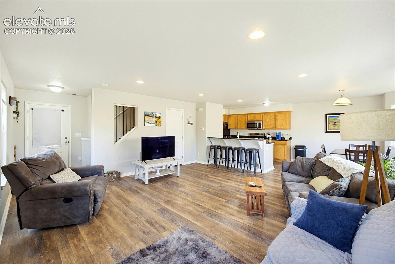 Listing photo 14 for 6644 Gelbvieh Road