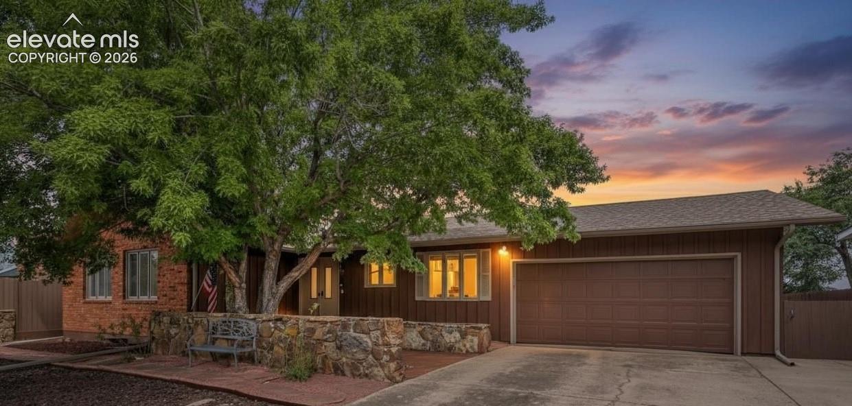 Listing photo 39 for 223 Crystal Hills Boulevard