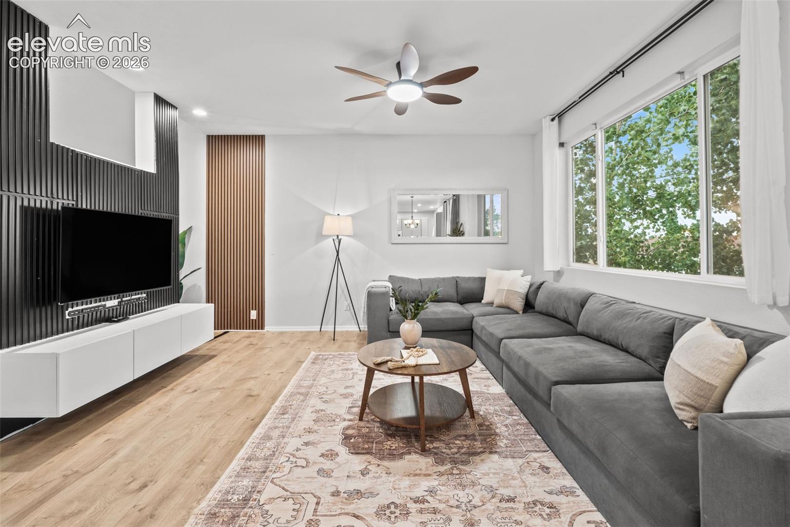 Listing photo 7 for 12219 St Annes Road
