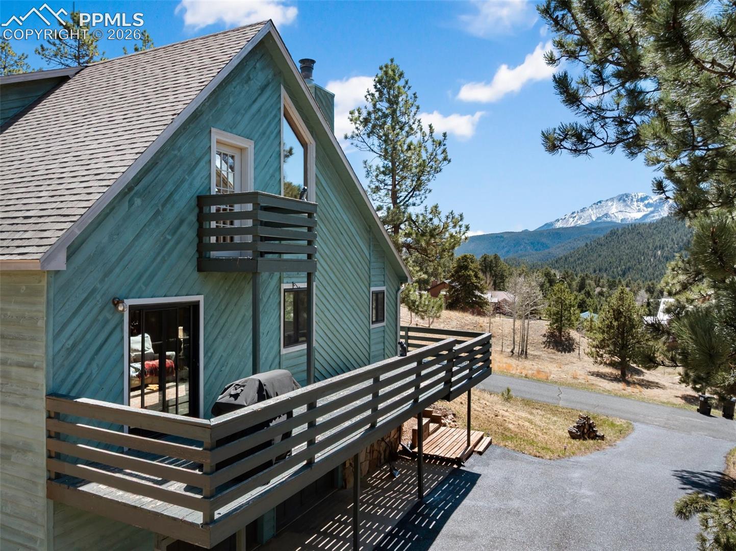 200 Sun Ridge Court — listing photo