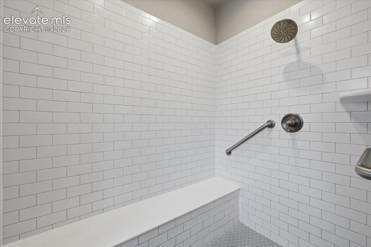 Listing photo 24 for 10398 Sharon Springs Drive