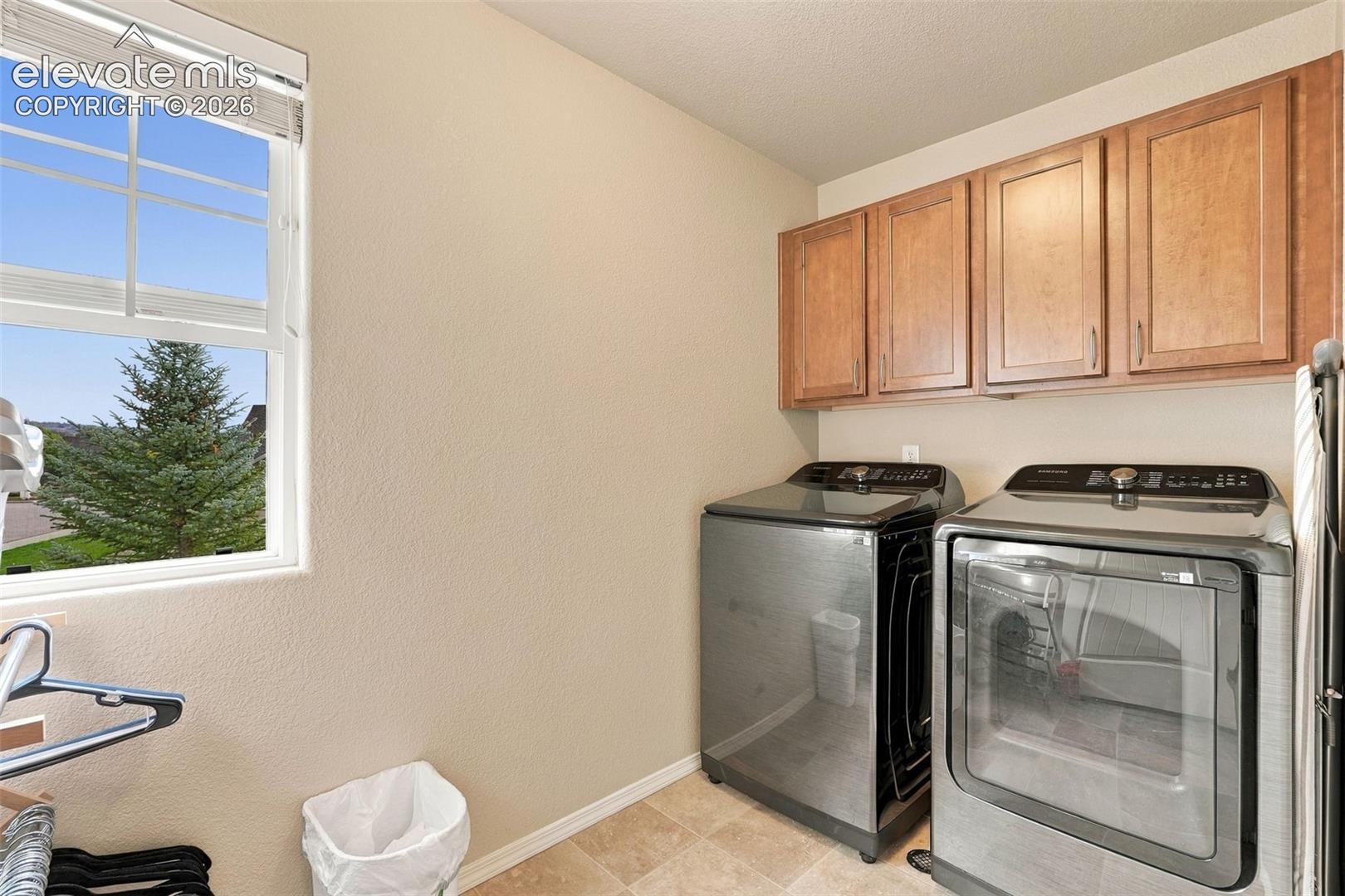 Listing photo 33 for 967 Spectrum Loop
