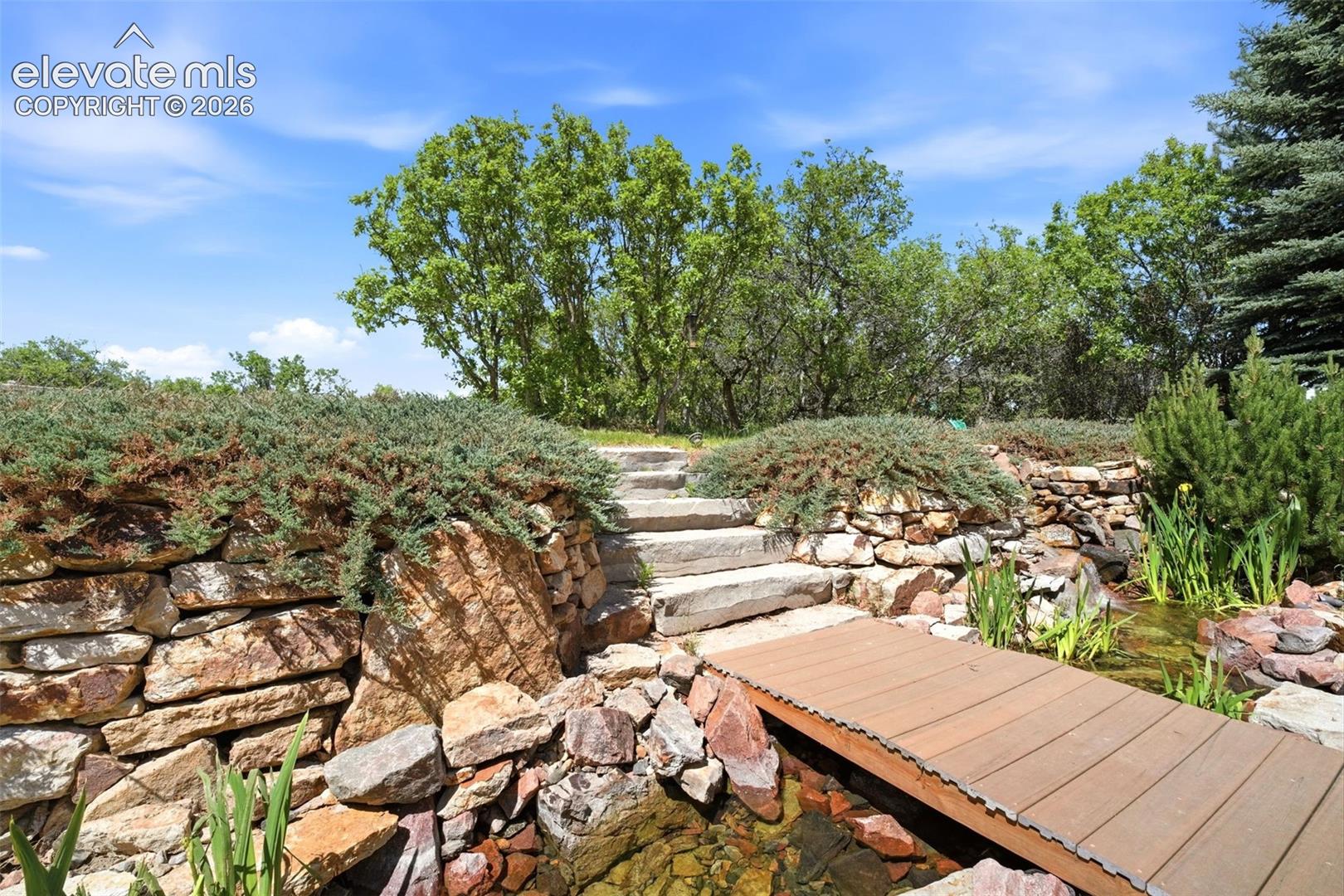 1630 Oakmont Drive, photo 30