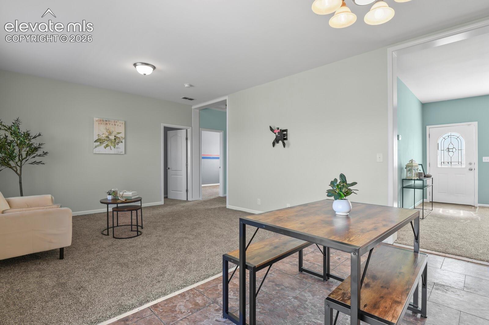 Listing photo 14 for 8132 Indian Village Heights