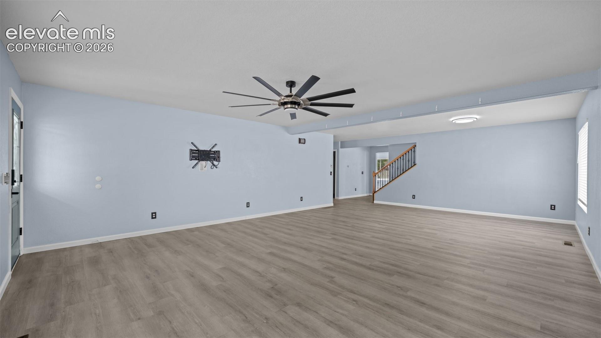 Listing photo 6 for 7915 Bonfire Trail