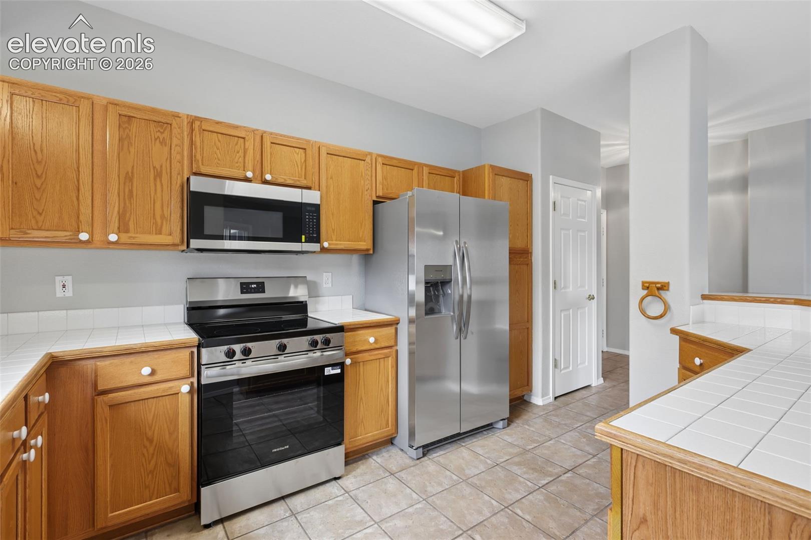 Listing photo 11 for 3910 Strawberry Field Grove A