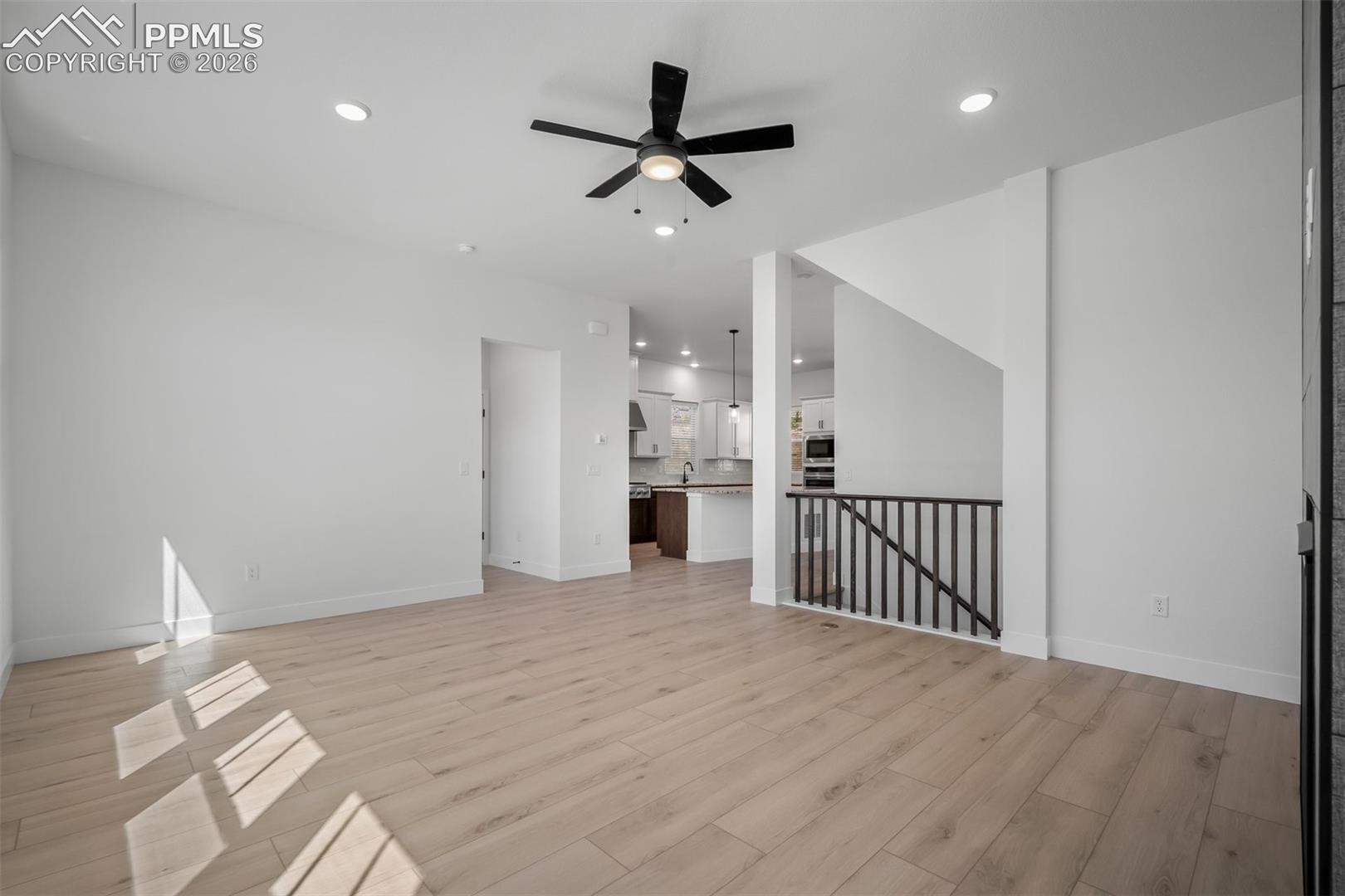 Listing photo 10 for 4684 Peak Crest View