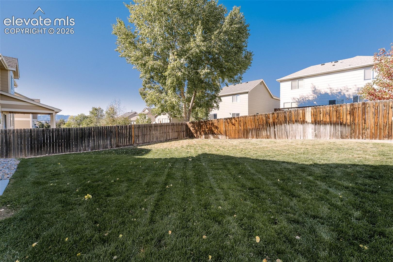 Listing photo 44 for 7752 Blue Vail Way