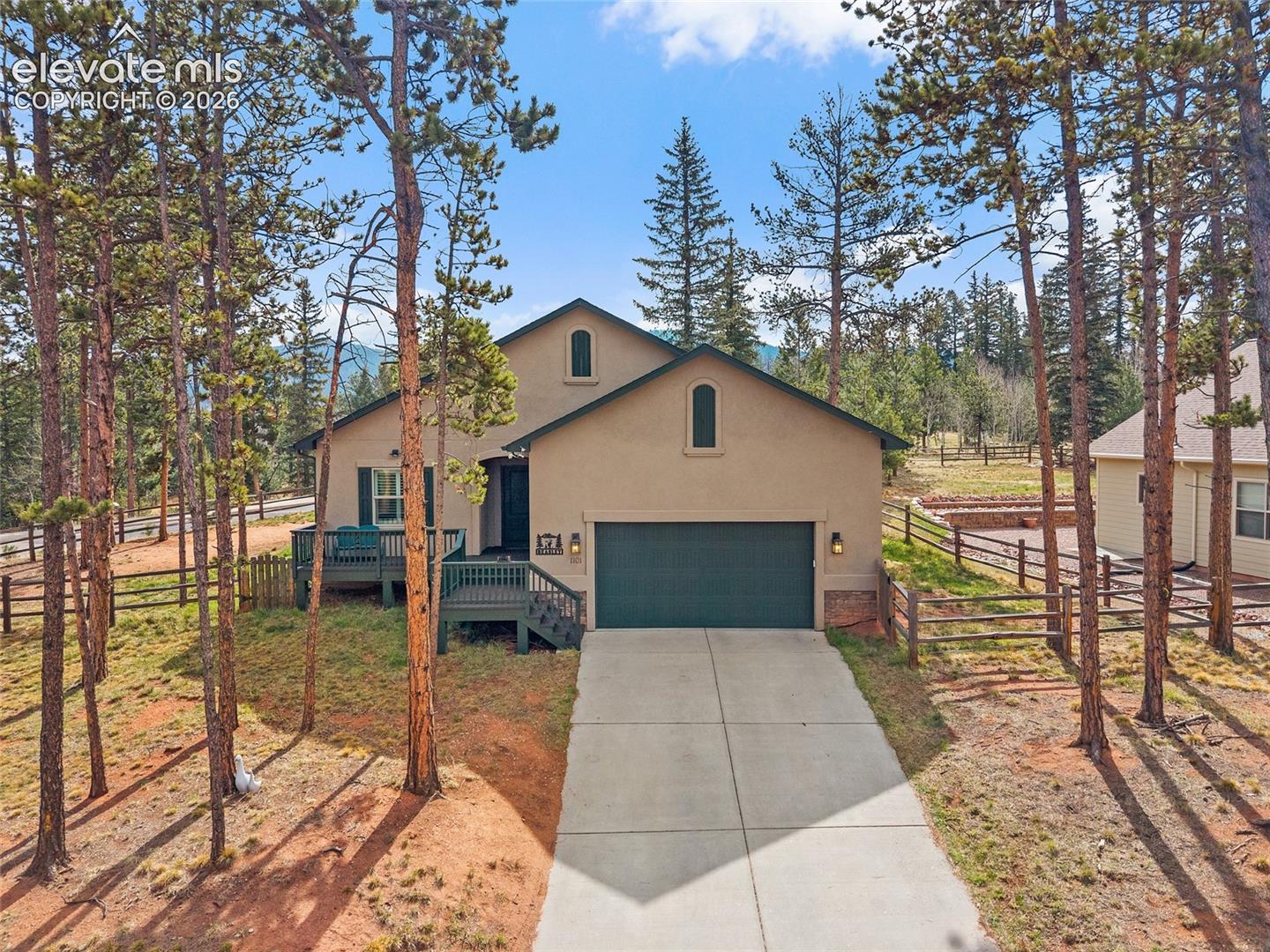 Listing photo 2 for 1101 Ptarmigan Drive