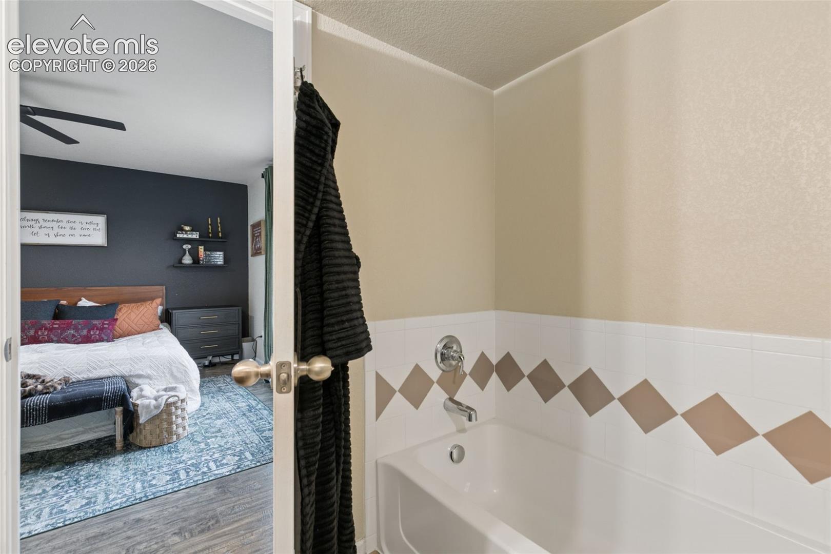 Listing photo 26 for 6914 Sierra Meadows Drive