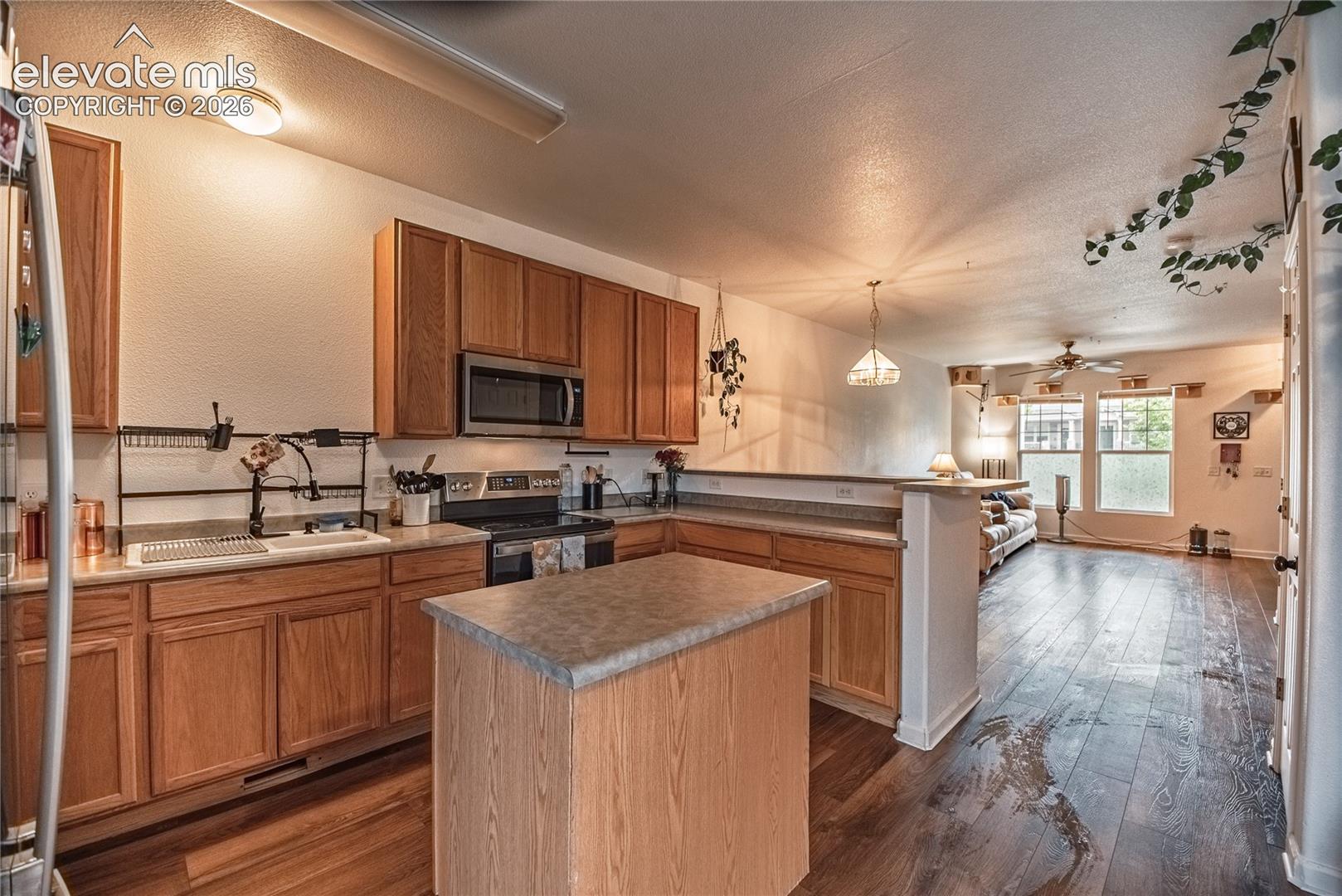 2256 Gilpin Avenue, photo 9