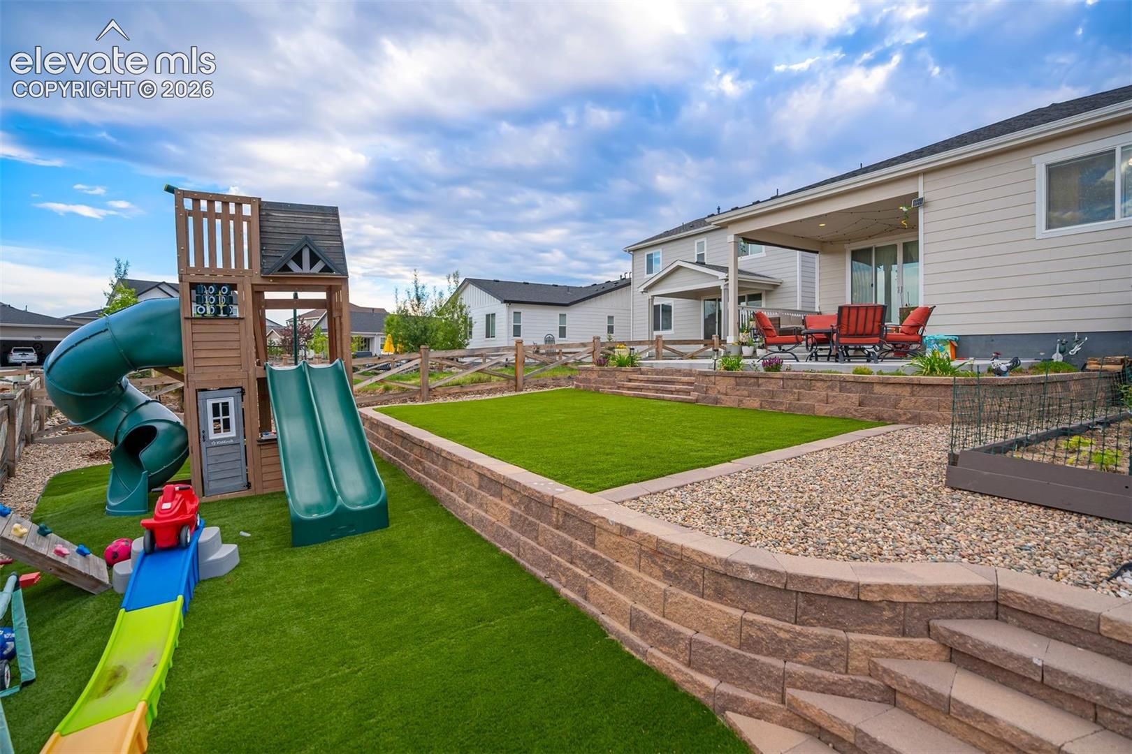 5689 Mammoth Lane, photo 35
