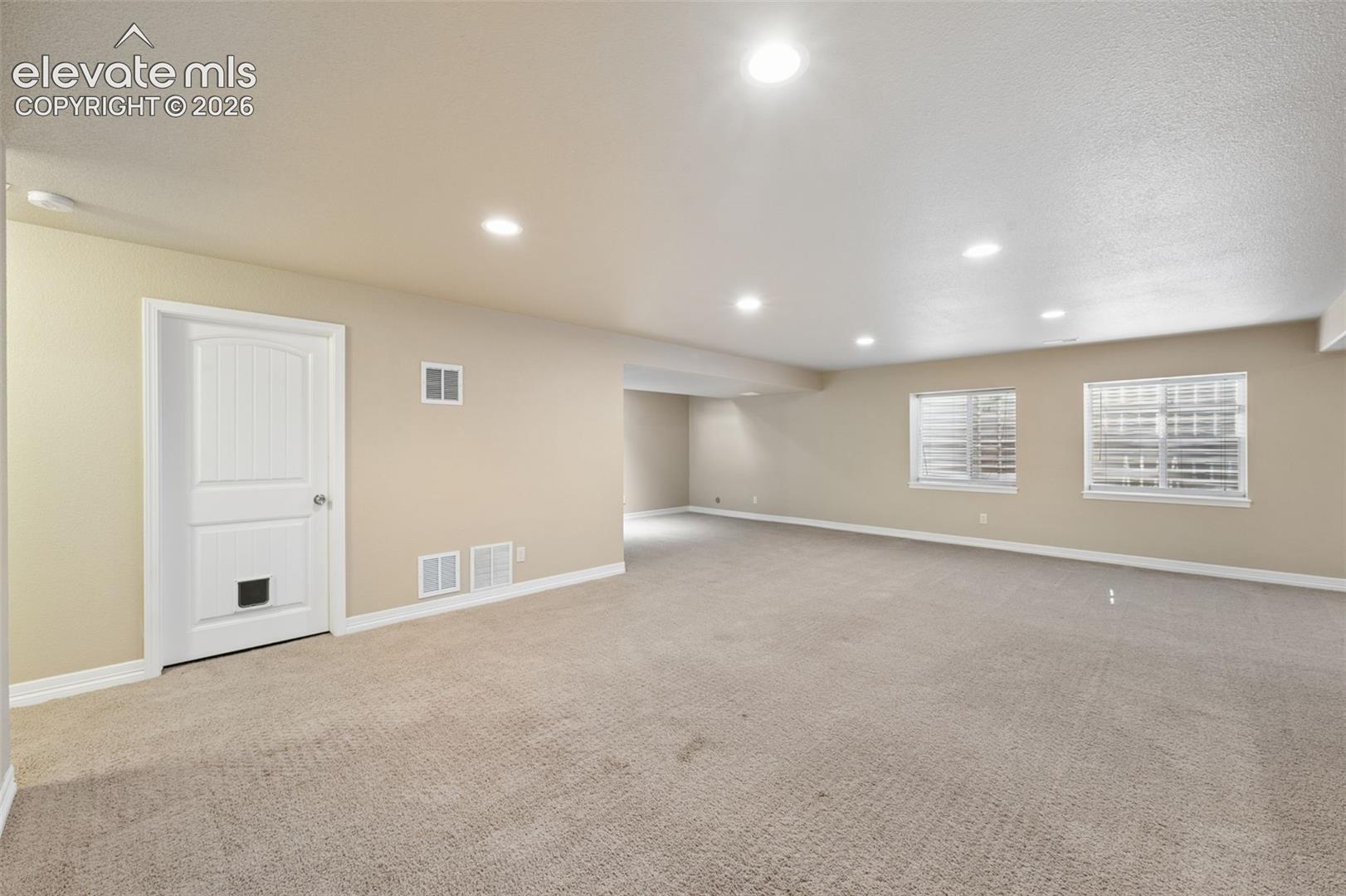 Listing photo 30 for 7966 Mount Hayden Drive