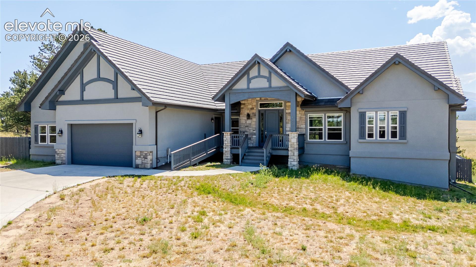 407 Silvermoon Heights — listing photo