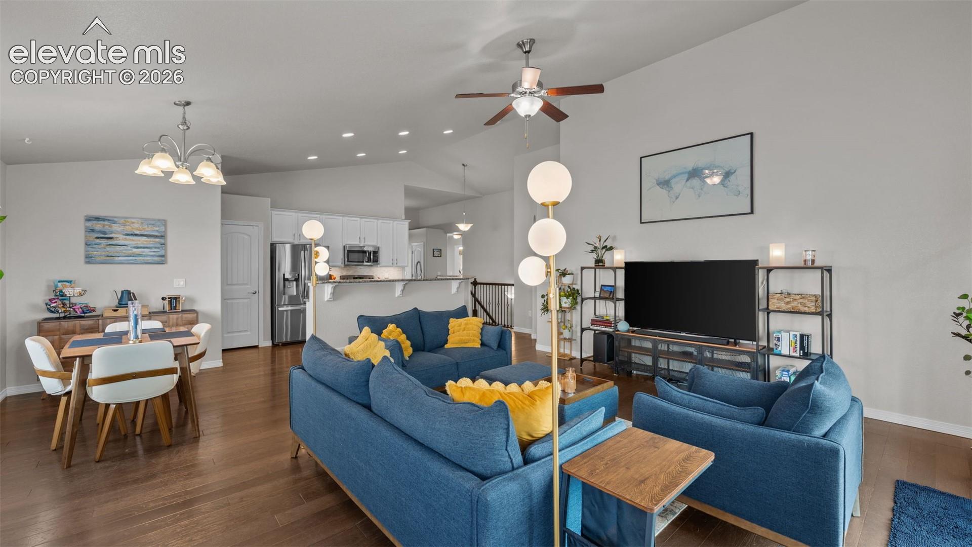 6754 Phantom Way, photo 16