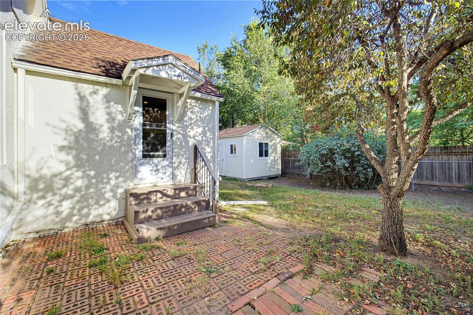 Listing photo 35 for 621 E Cache La Poudre Street