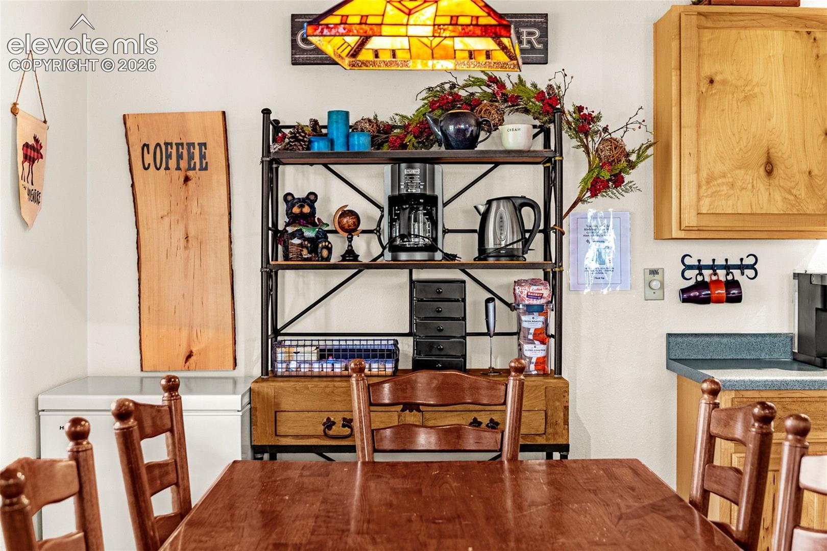Listing photo 9 for 108 Spring Valley Lane