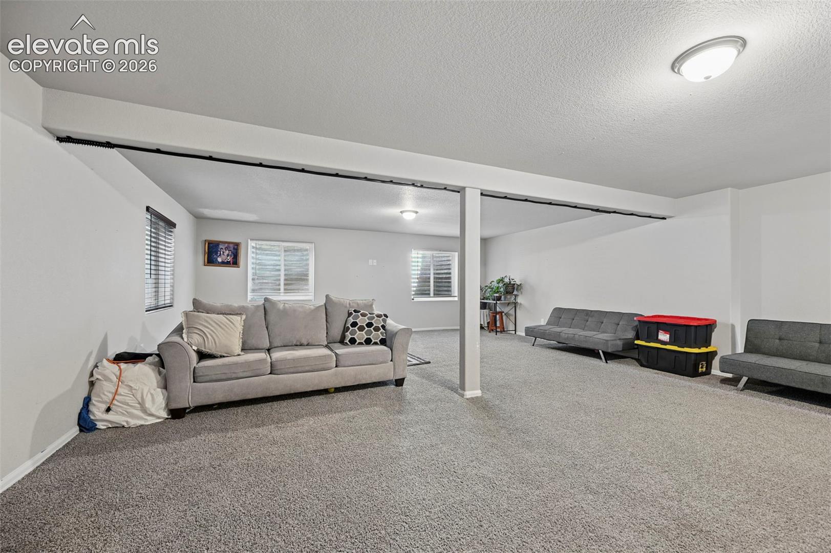Listing photo 24 for 1114 E Laramie Avenue
