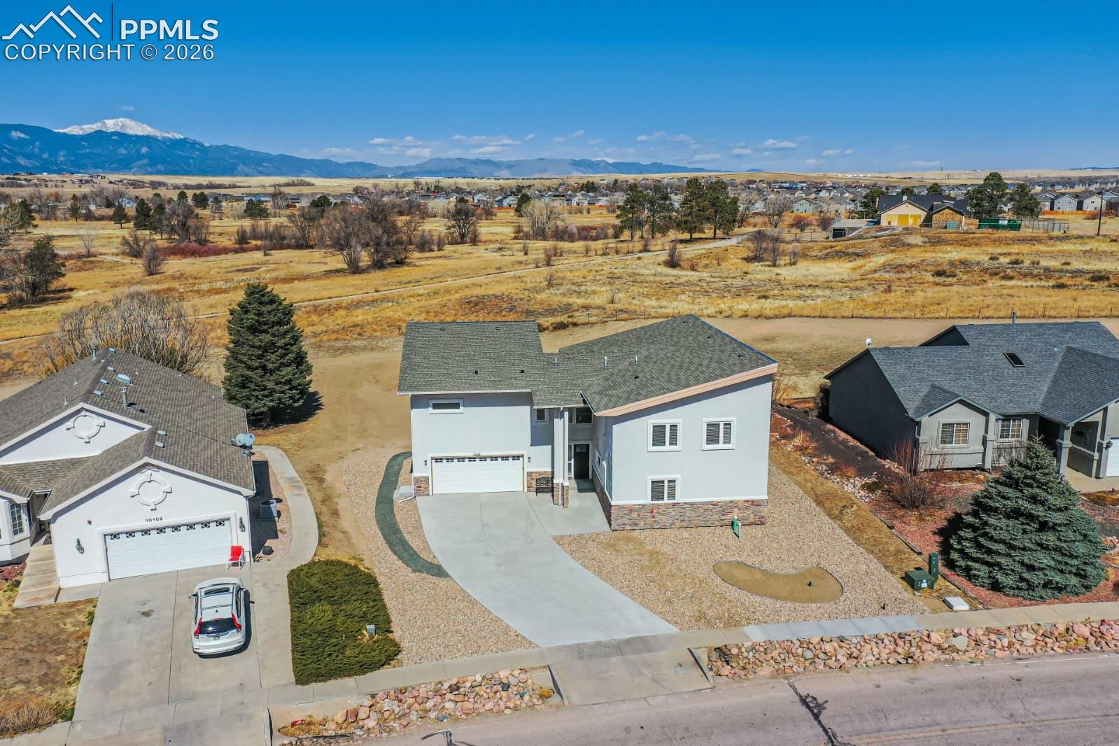 10108 Rolling Ridge Road