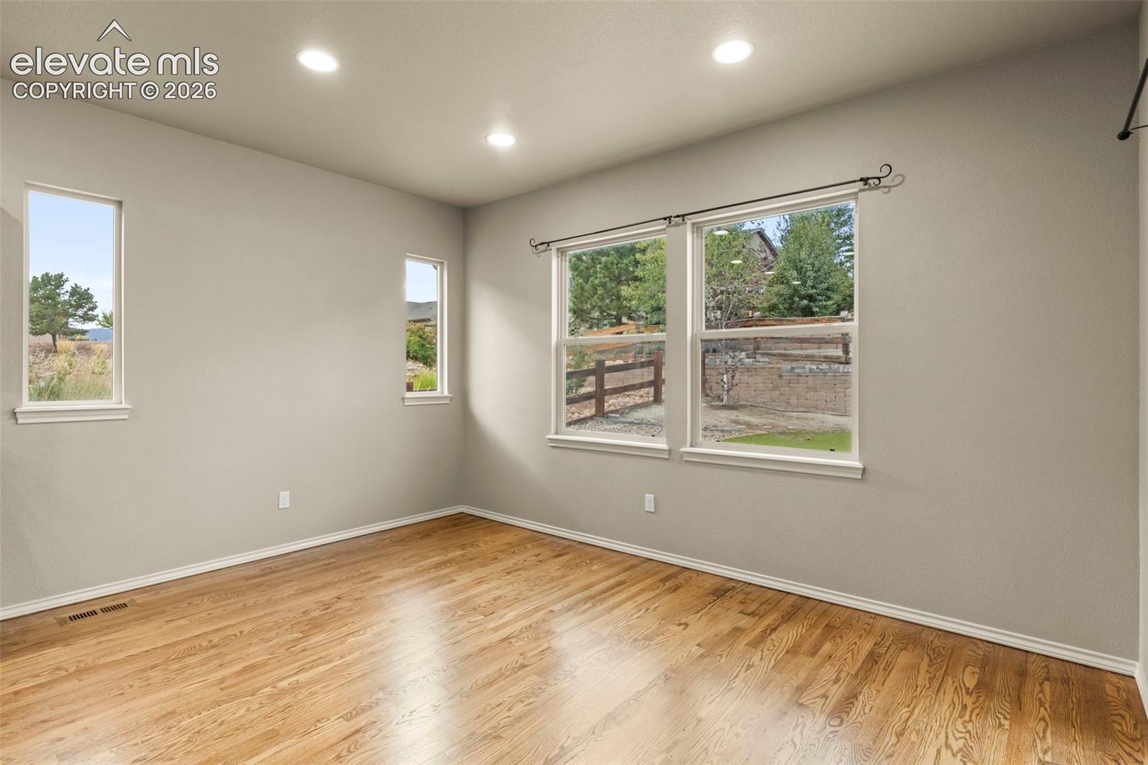Listing photo 16 for 15551 Colorado Central Way