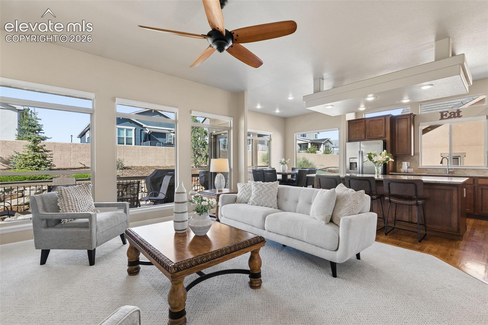 Listing photo 8 for 1420 Symphony Heights
