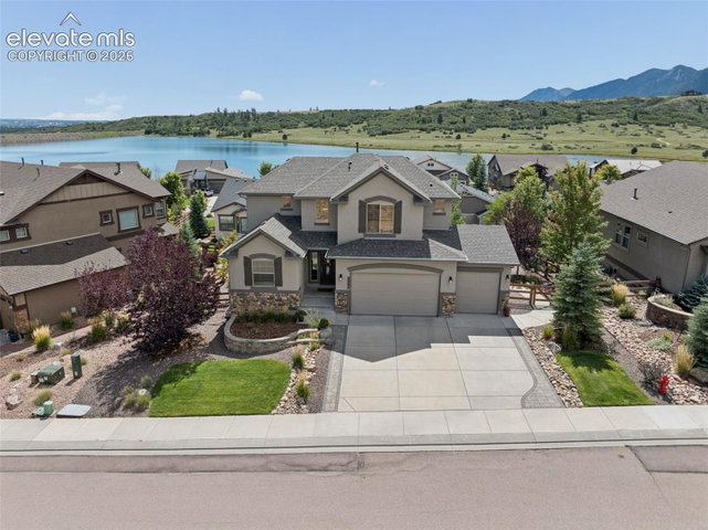 2941 Lakefront Drive — listing photo