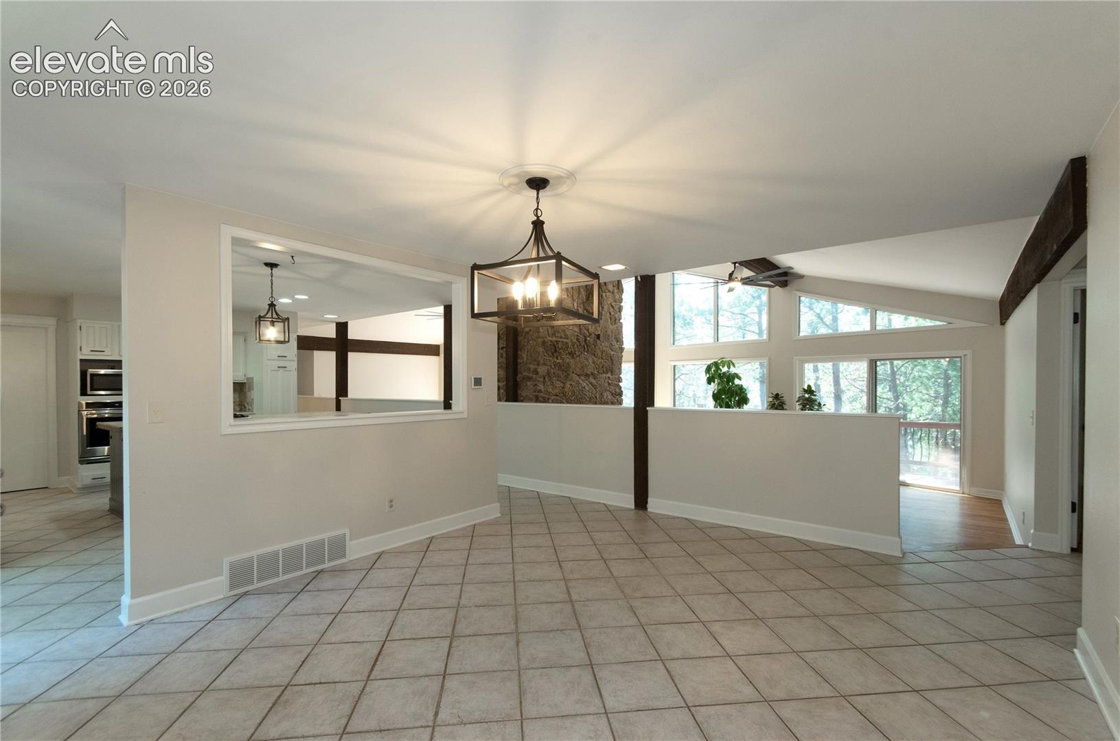 Listing photo 20 for 17360 E Caribou Drive