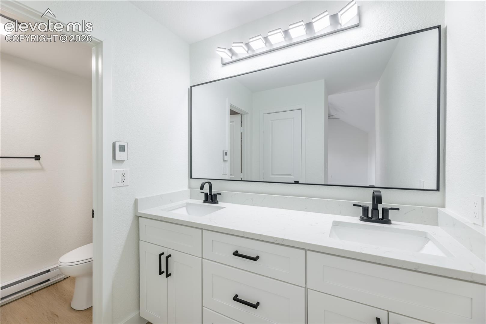 Listing photo 22 for 2522 S Worchester Court E