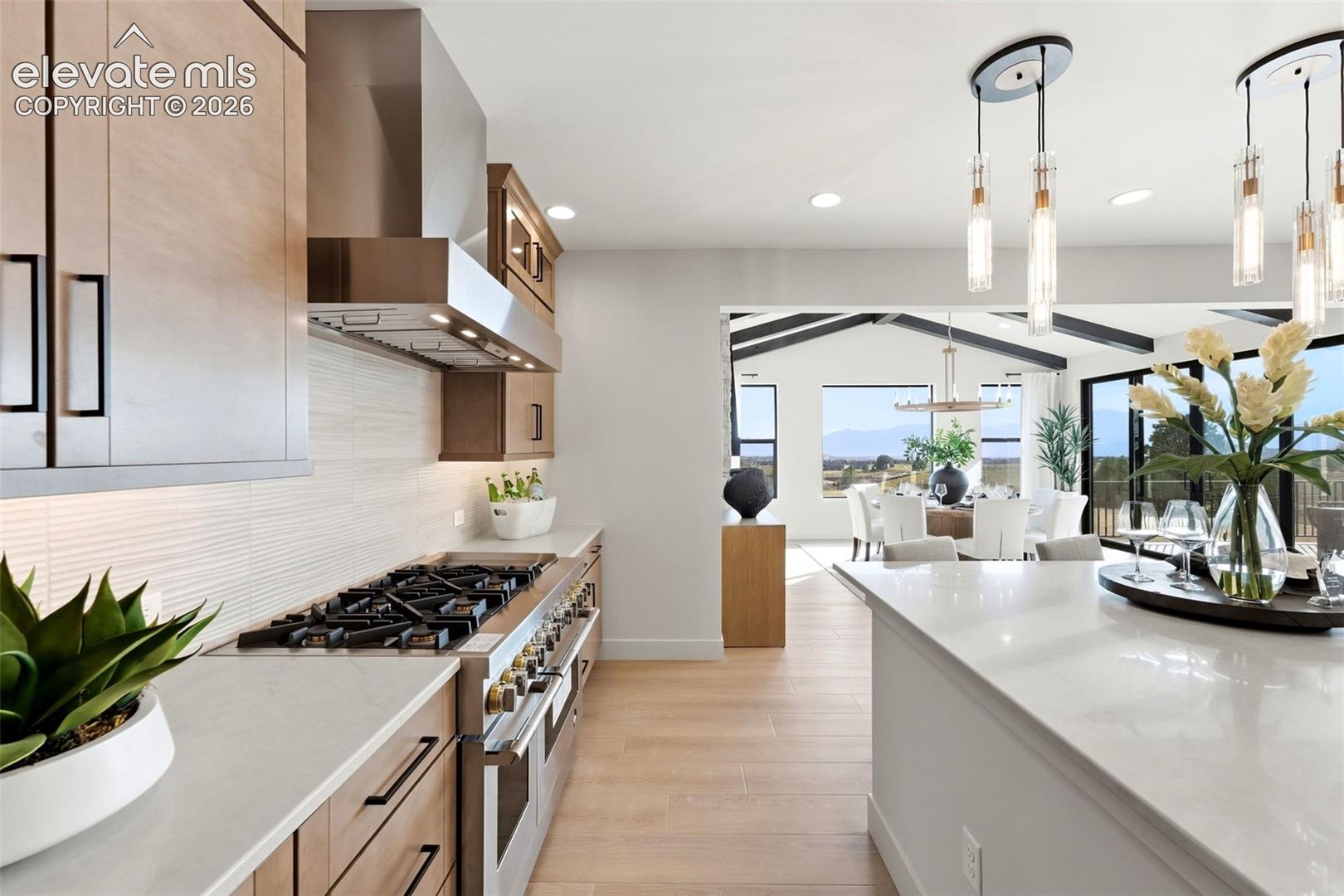 Listing photo 12 for 8215 Poco Road