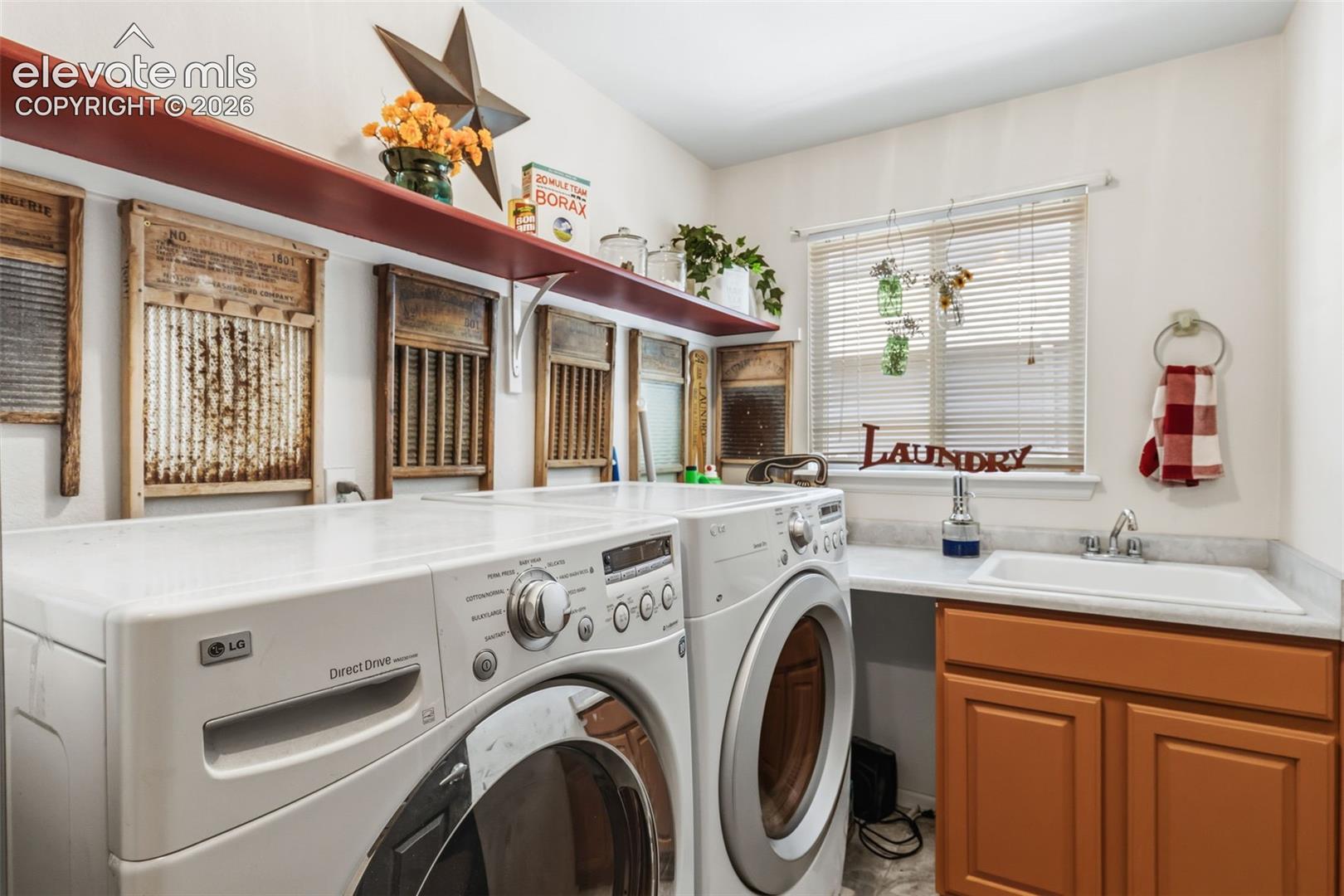 Listing photo 25 for 9197 Oakmont Road