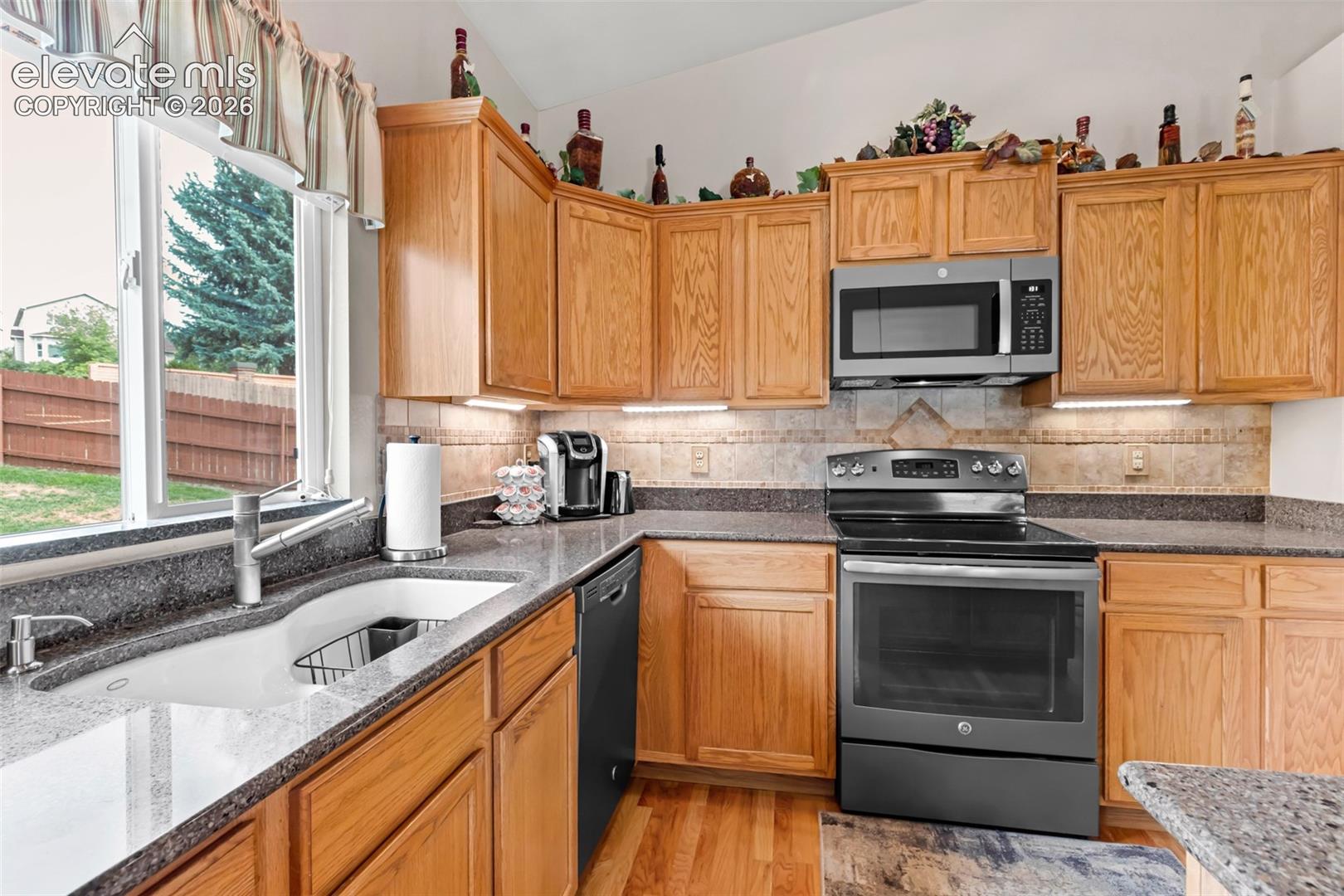Listing photo 13 for 4784 Spotted Horse Drive