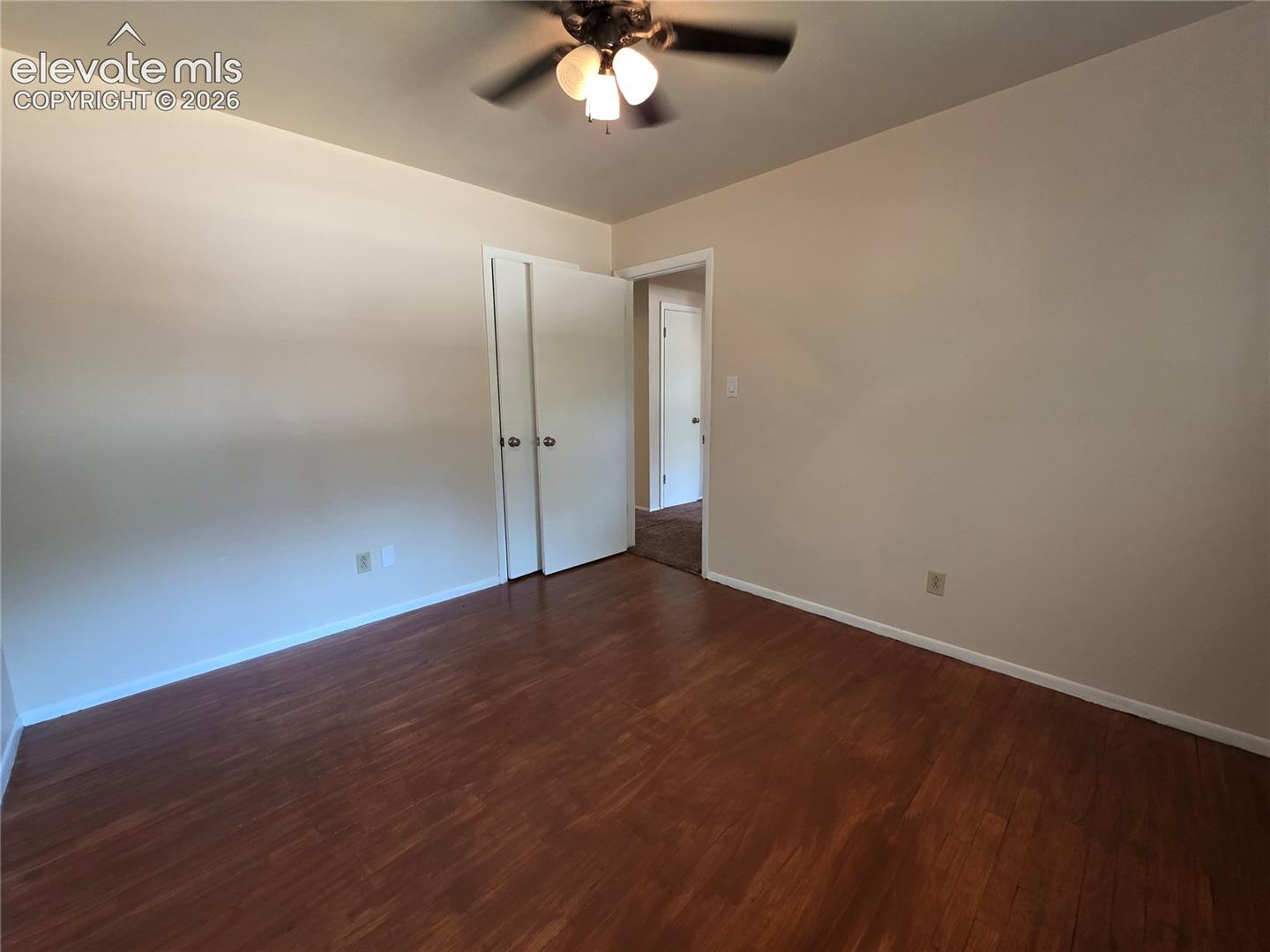 Listing photo 14 for 605 Del Norte Street