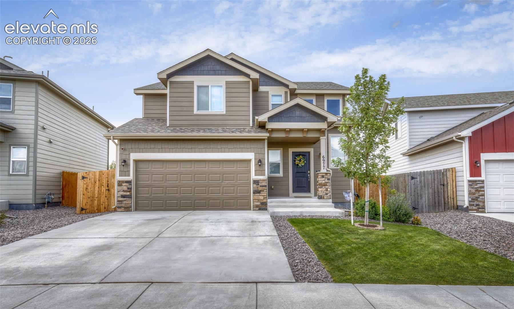 6977 Winnicut Drive, photo 1