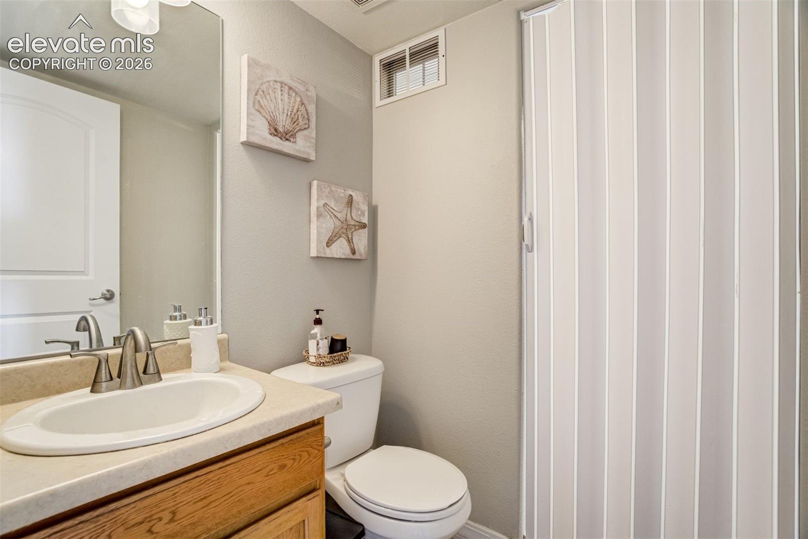 Listing photo 20 for 7335 Willowdale Drive