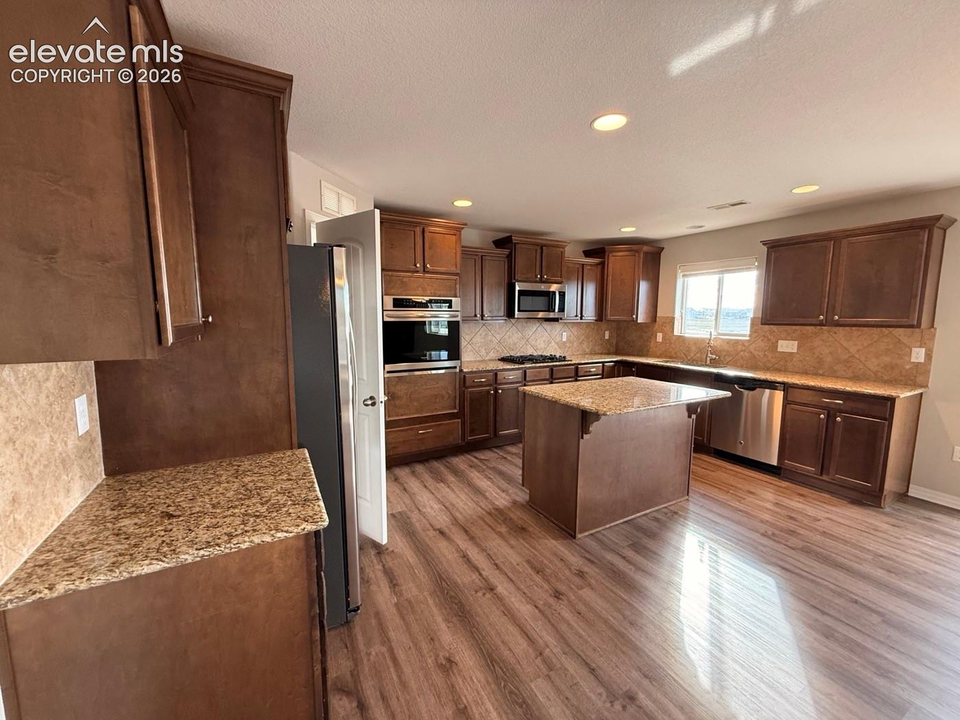 Listing photo 17 for 7227 Trione Lane