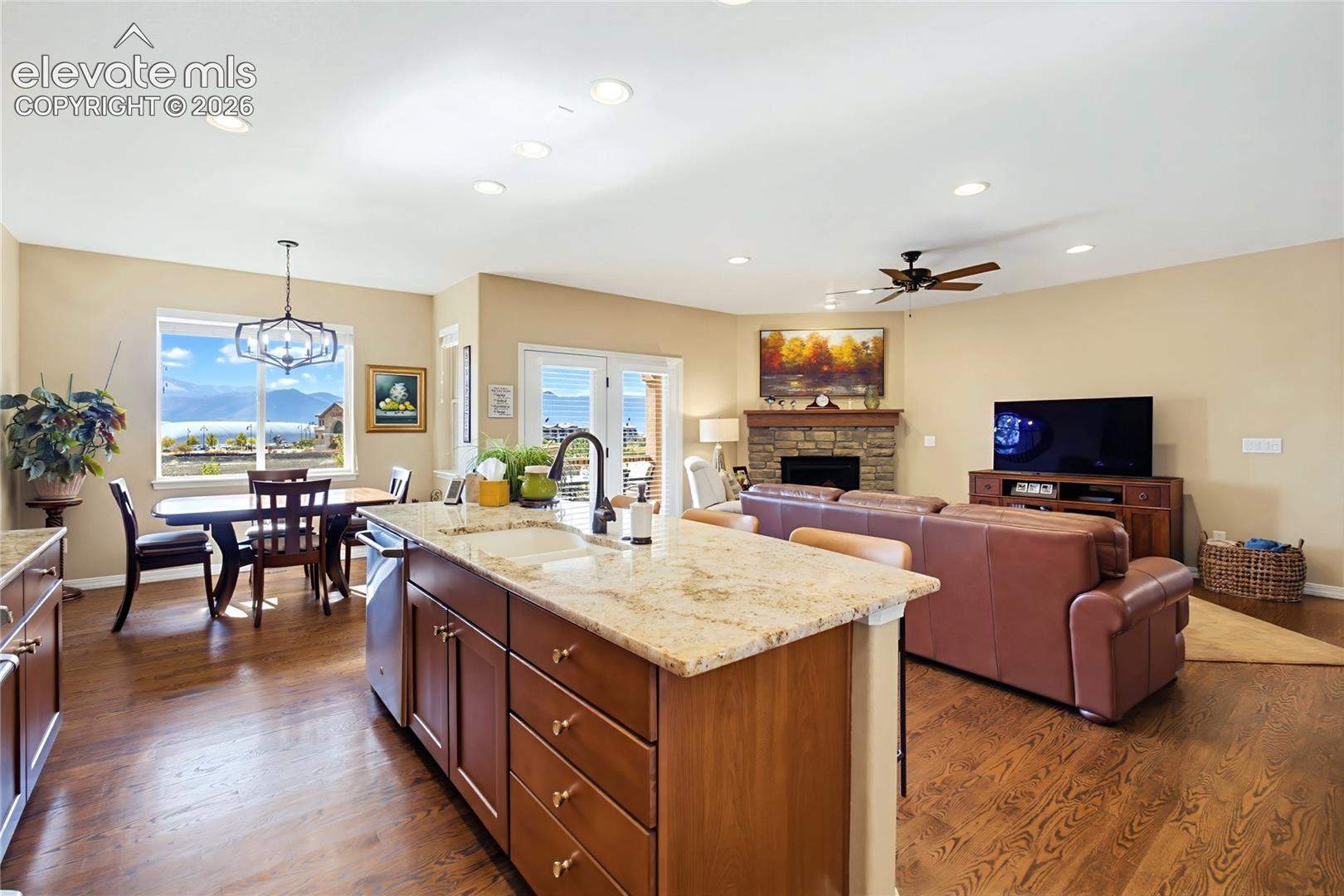 Listing photo 9 for 13060 Cupcake Heights