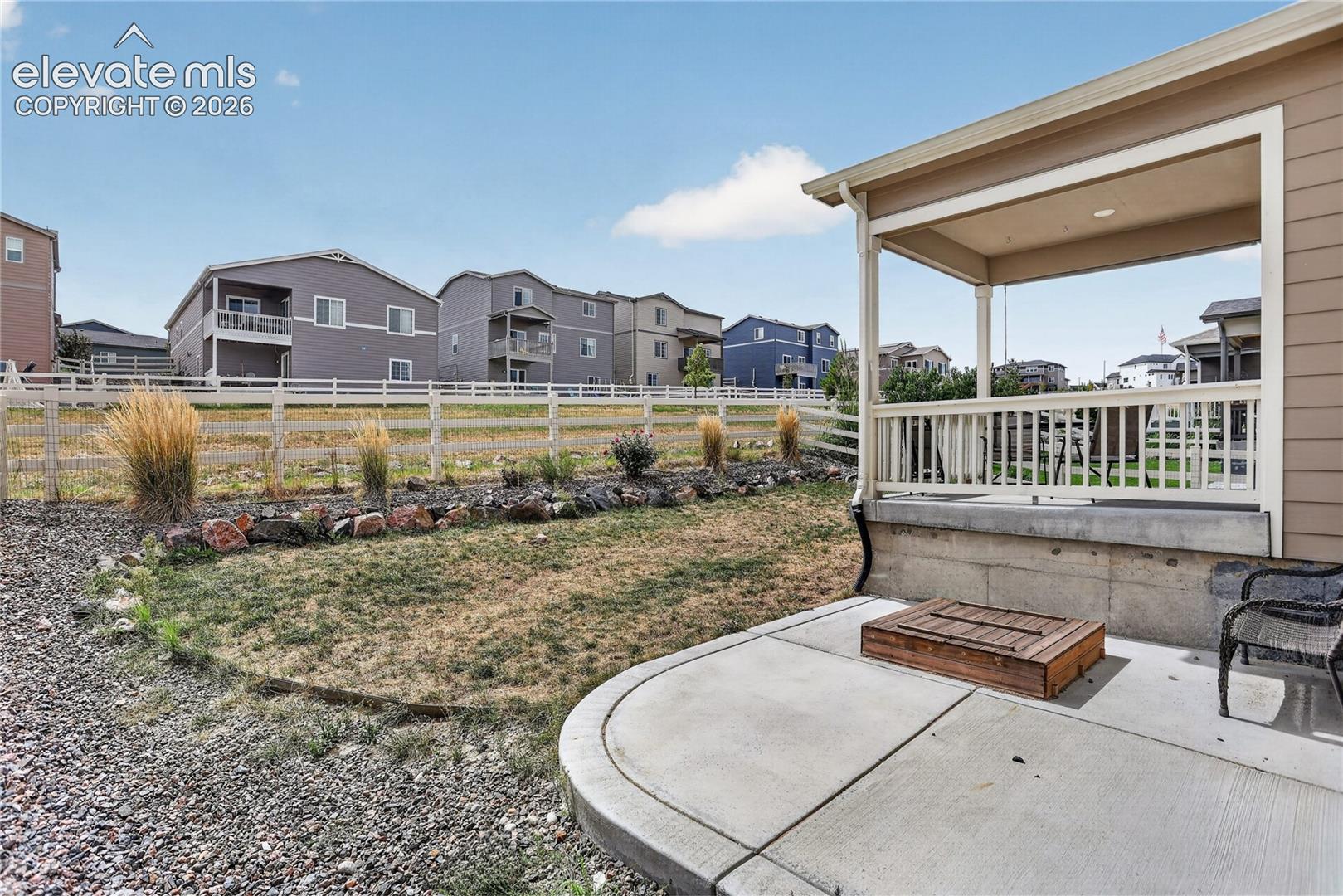 Listing photo 20 for 2051 Rosette Lane