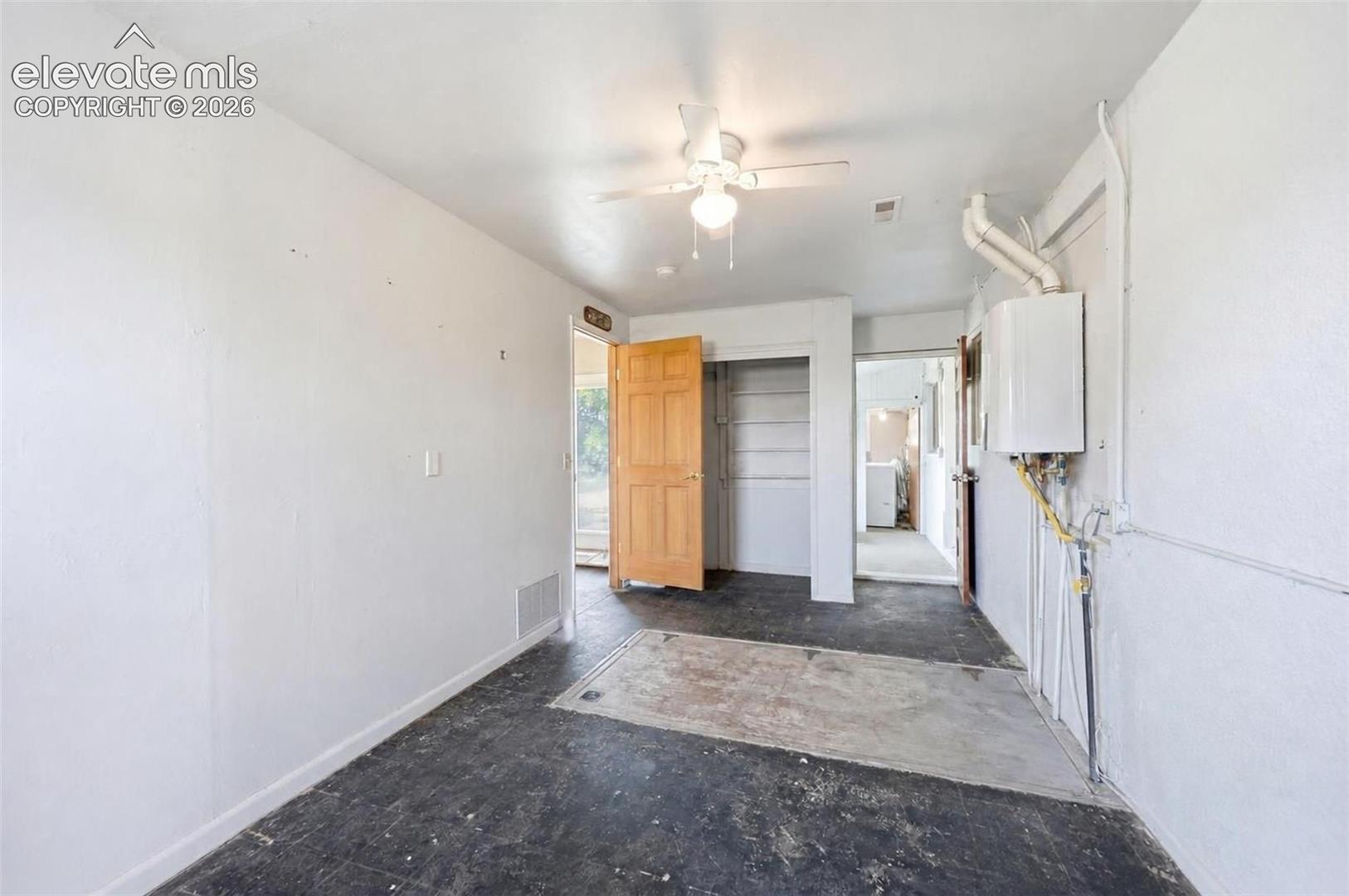 Listing photo 20 for 35270 Ford Road