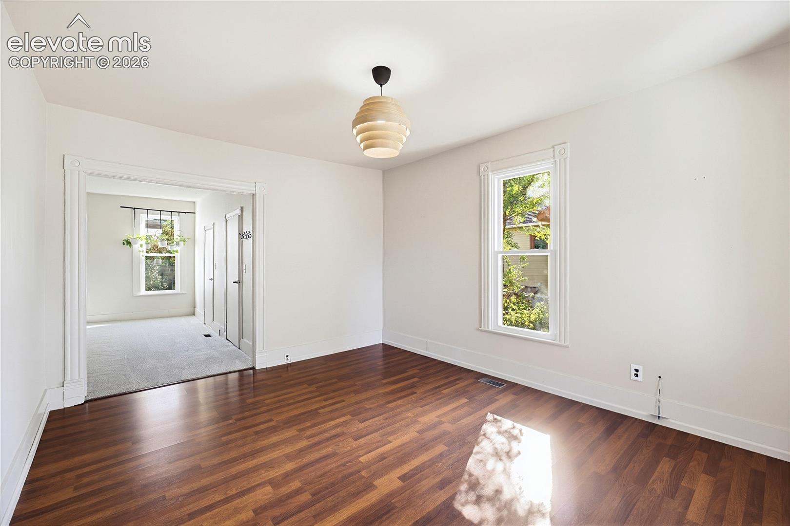 Listing photo 5 for 621 E Cache La Poudre Street