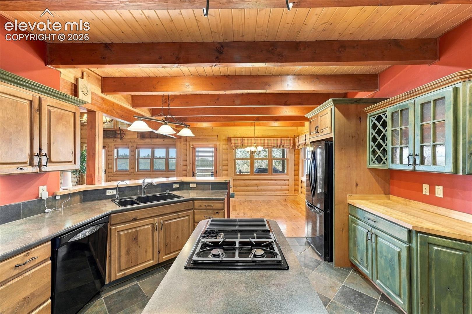 Listing photo 13 for 2362 Black Fawn Lane