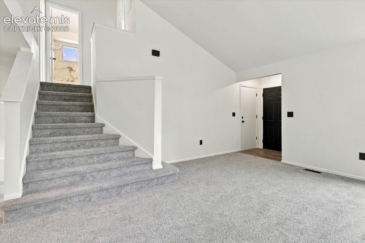 Listing photo 10 for 9209 Granger Lane