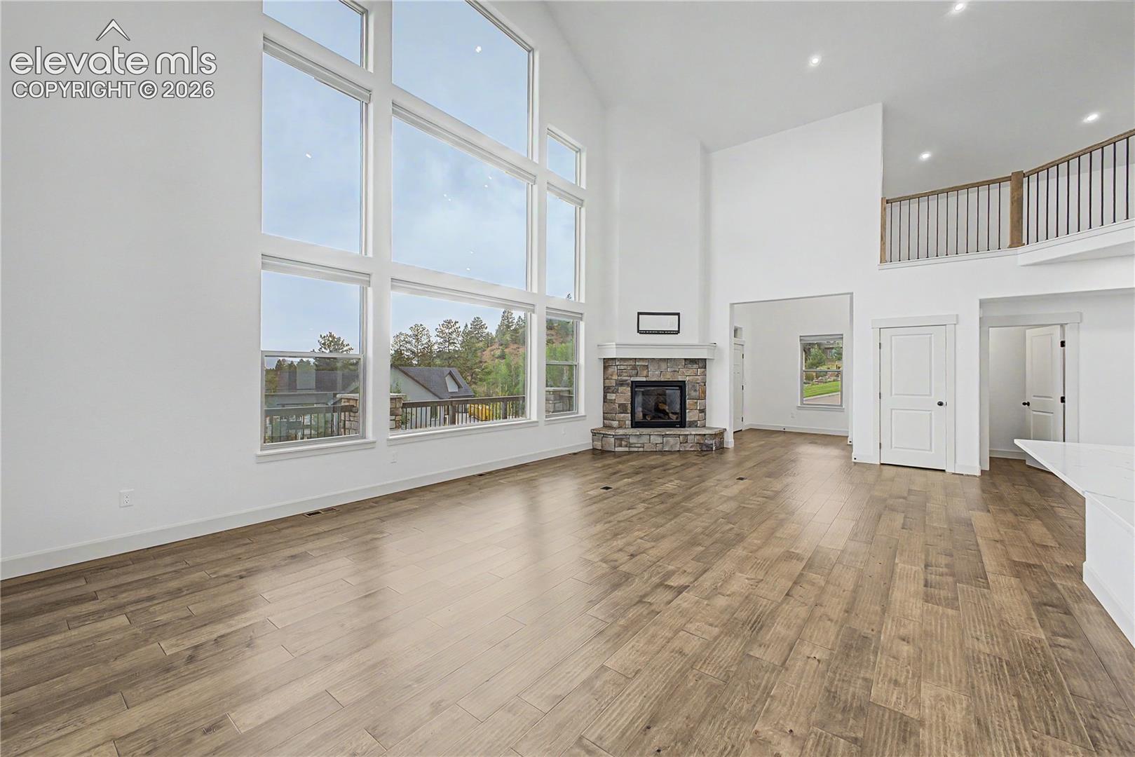 Listing photo 9 for 1015 Locklin Way