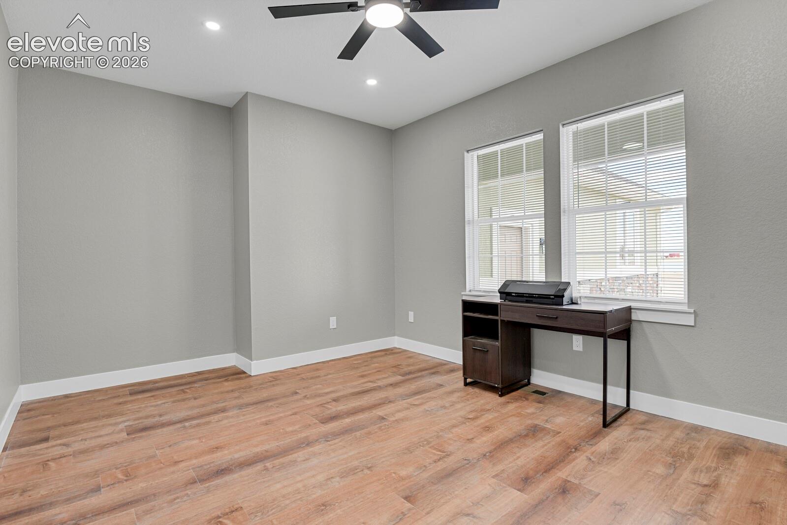 Listing photo 9 for 2015 N Ellicott Highway