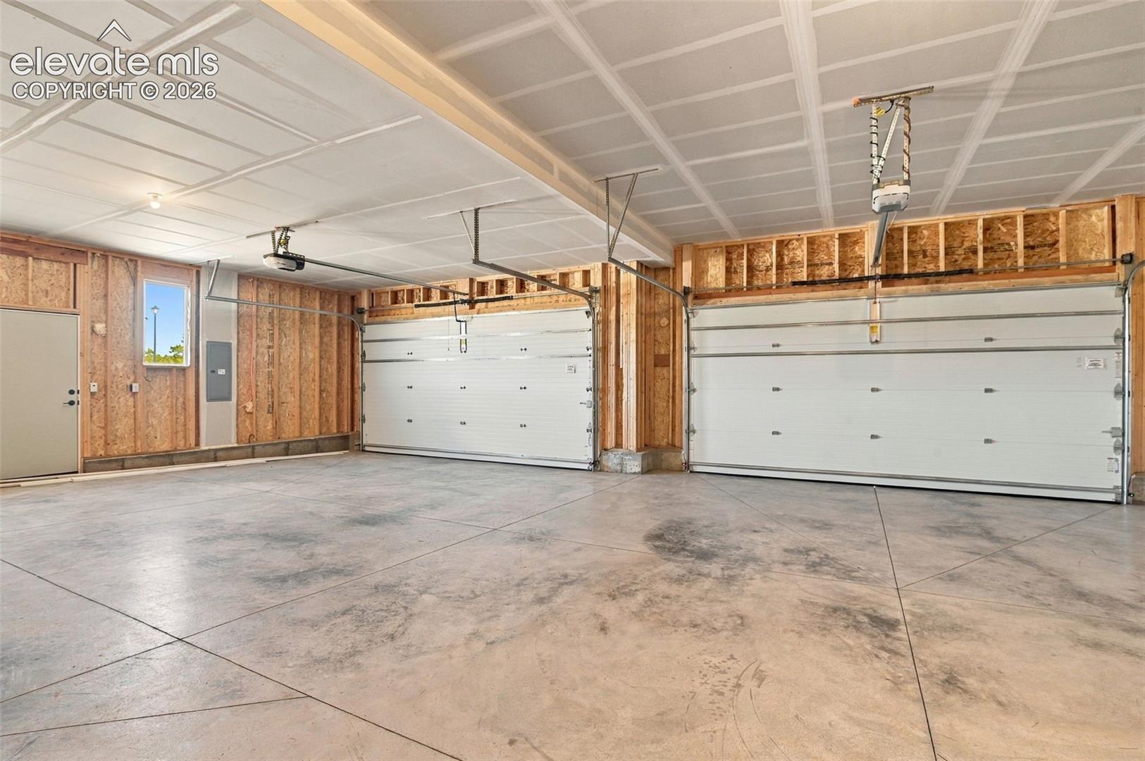 Listing photo 10 for 10424 Aspen Valley Road