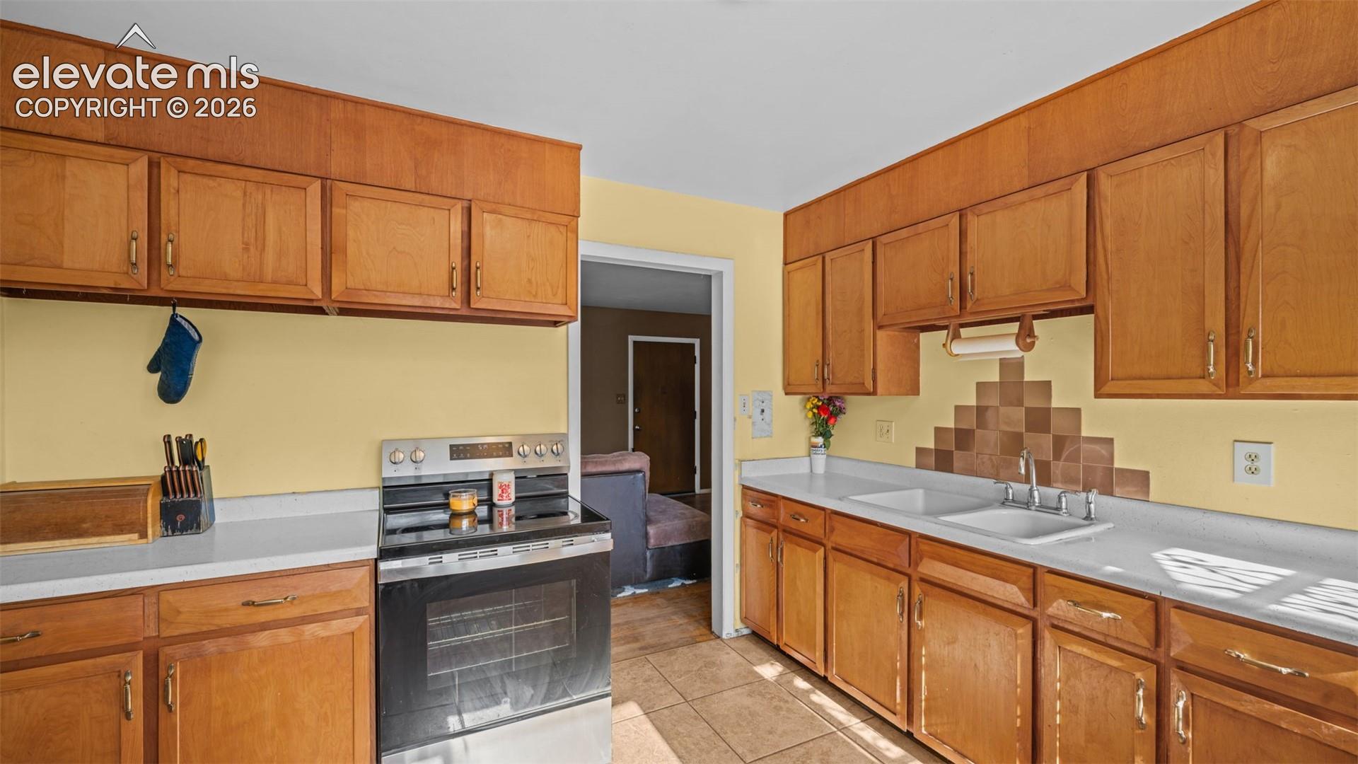 Listing photo 22 for 1819 Yakima Lane