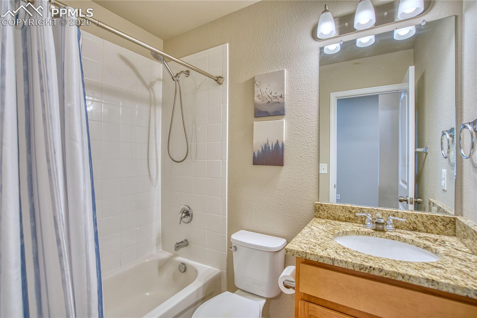Listing photo 24 for 10104 Bluffstone Court