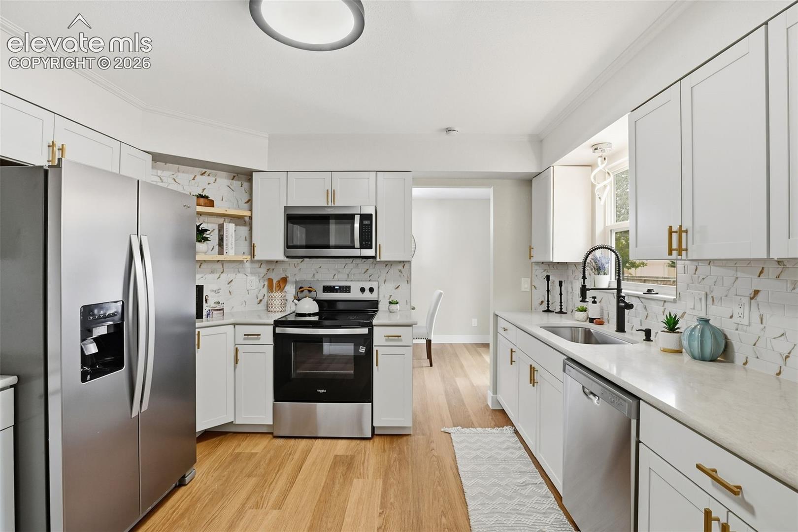 Listing photo 21 for 960 Crandall Drive