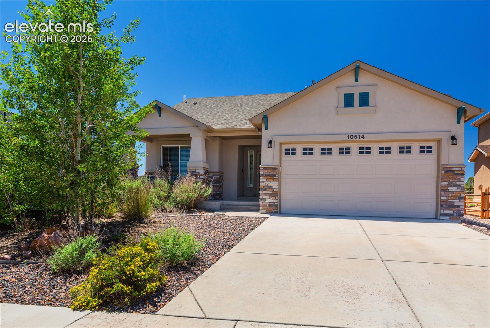 Listing photo 39 for 10614 Mt Emerald Drive