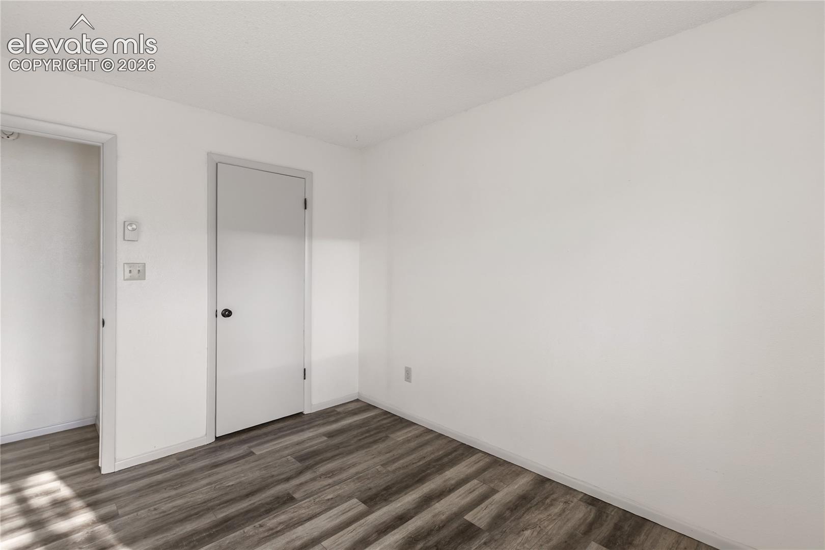 Listing photo 25 for 401 Forest Edge Road A5