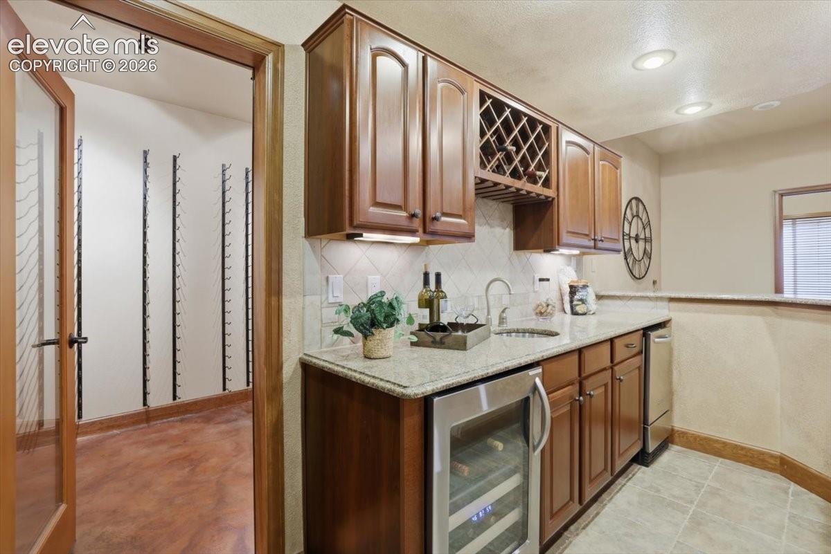 Listing photo 23 for 13485 Cedarville Way